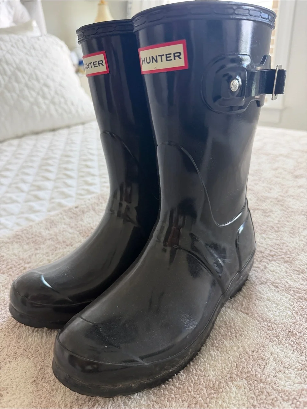 Hunter Women's Gloss Black short Rain Boots with Logo